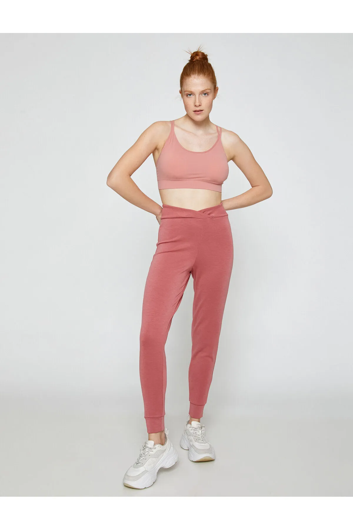 Koton  Jogger-Yoga-Trainingsanzug aus Modal, gemischt, seidig strukturiert