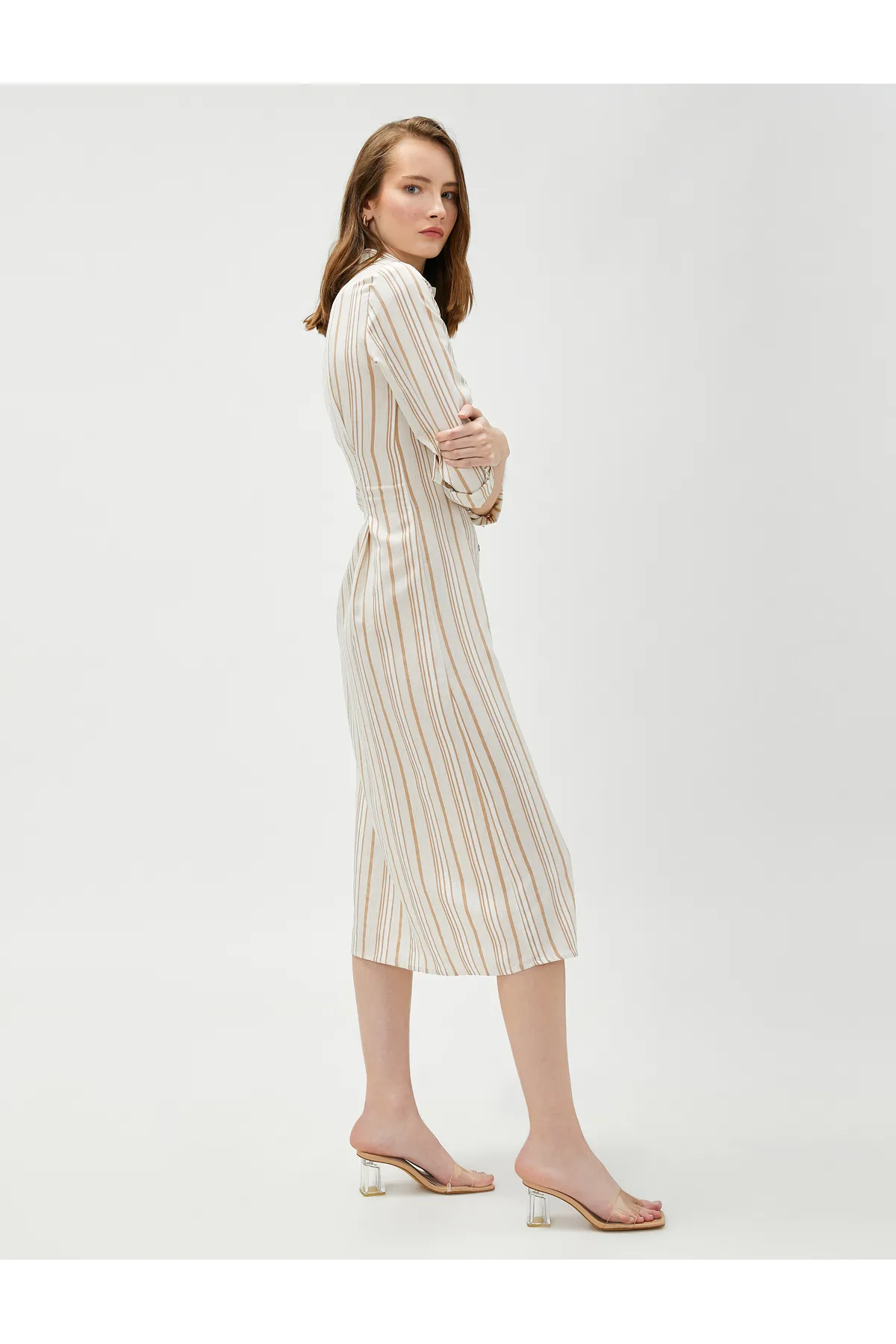 Koton  Hemdkleid aus Leinenmischung mit langen Ärmeln