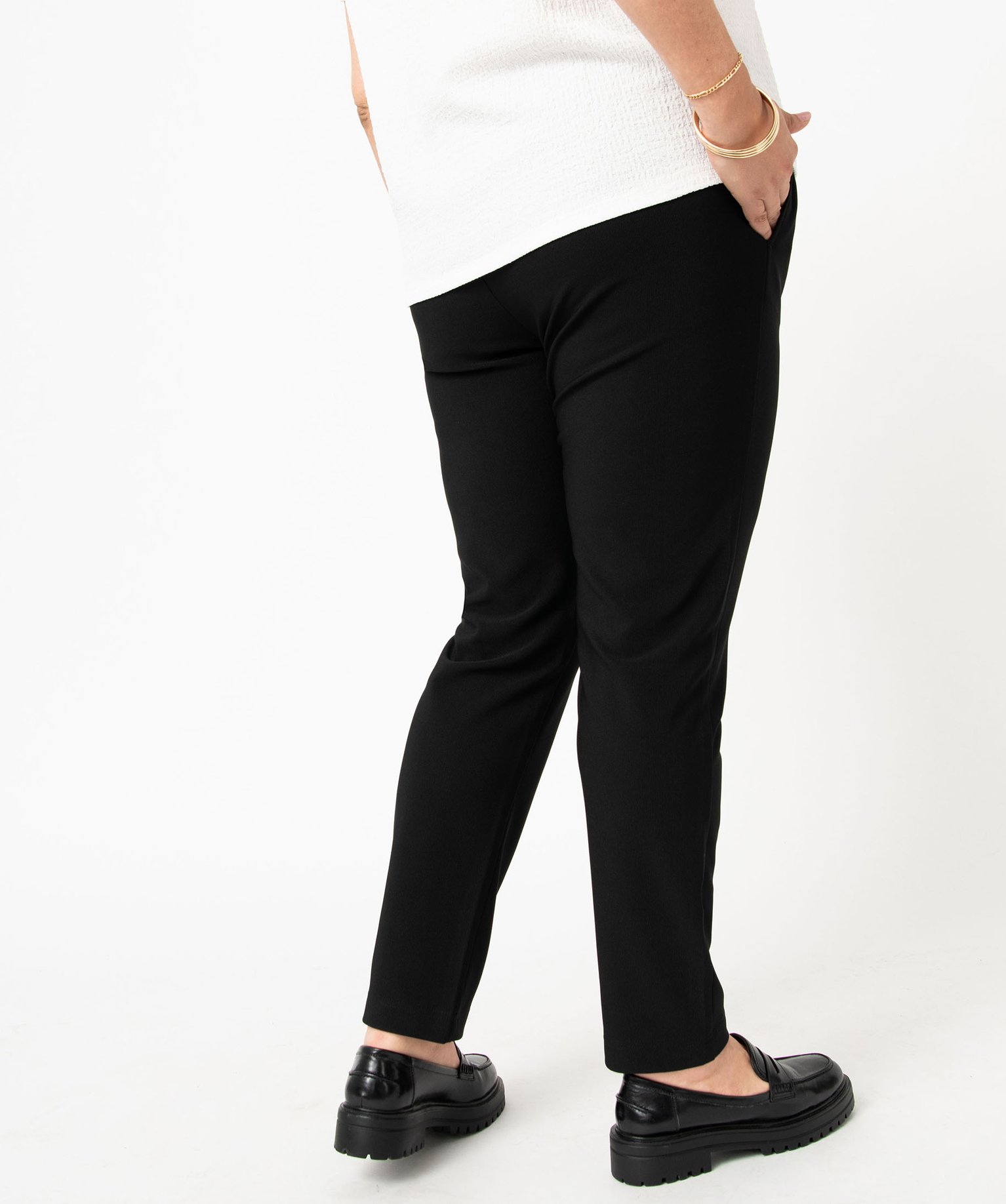 Pantalon femme grande taille carotte texturé à taille éla... noir | GEMO