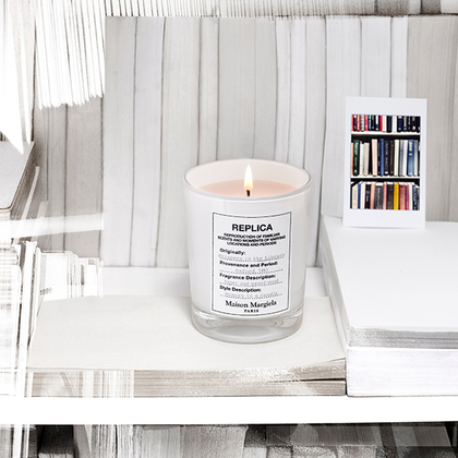 Maison Margiela Whispers in the Library Candle