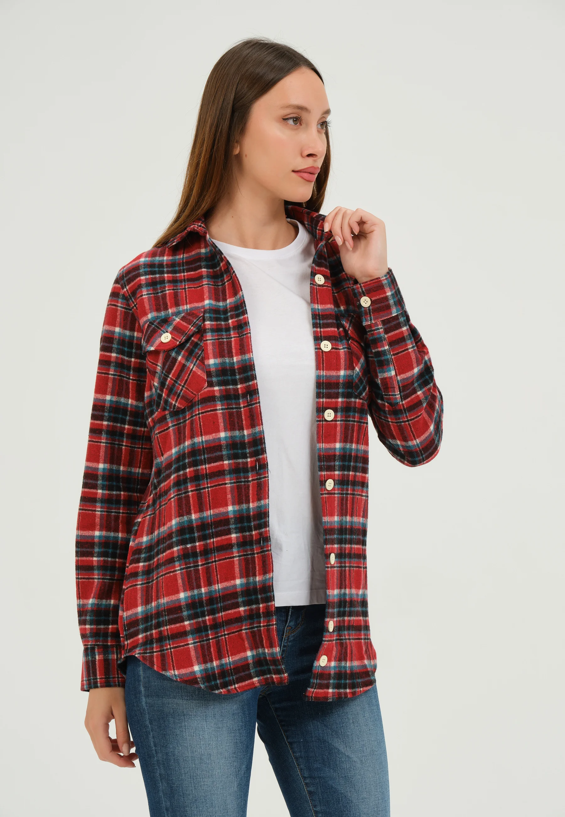 Camiseta Básica y Más