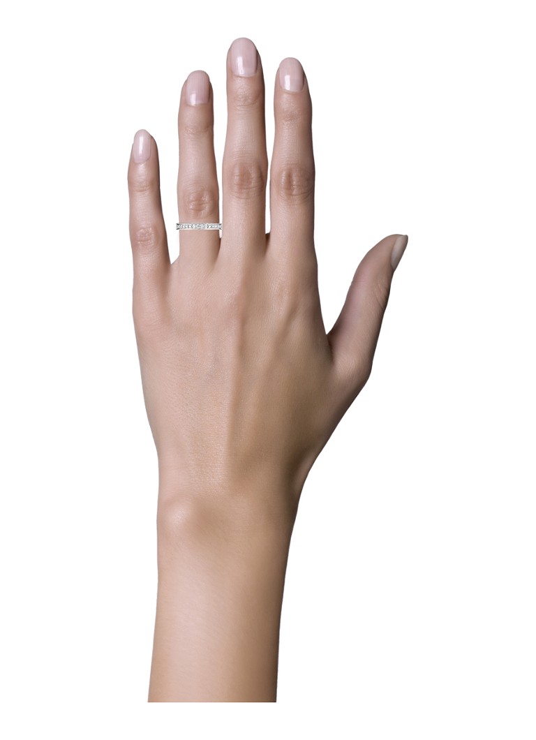 Anello in oro bianco con diamante da 0,50 ct, ideale per un matrimonio.