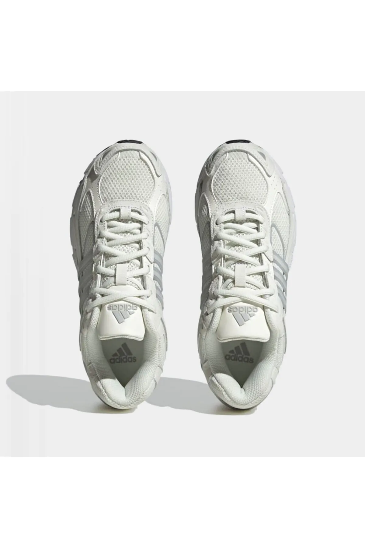 adidas  Weißtönung / Weißtönung / Silber Metallic Response Classic W