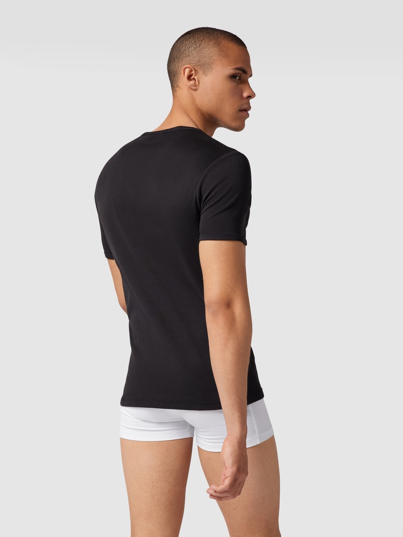 Slim Fit T-Shirt aus Organic Cotton in schwarz