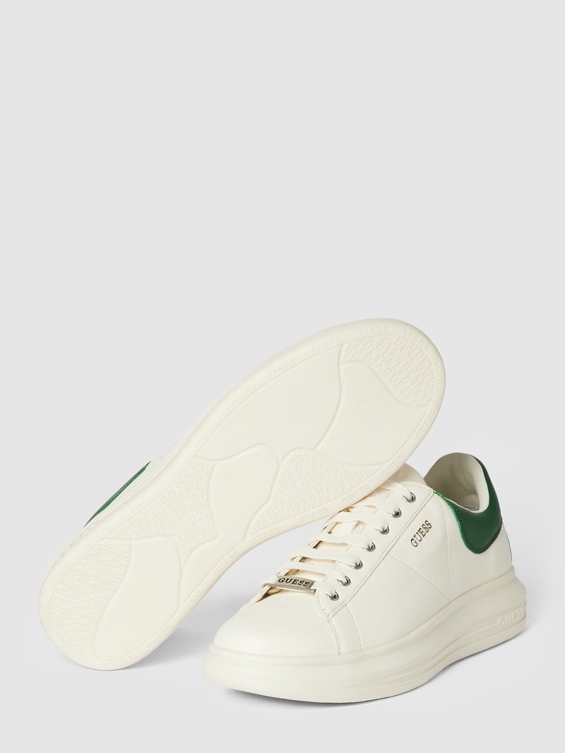Sneaker mit Label-Print Modell 'VIBO' in weiß