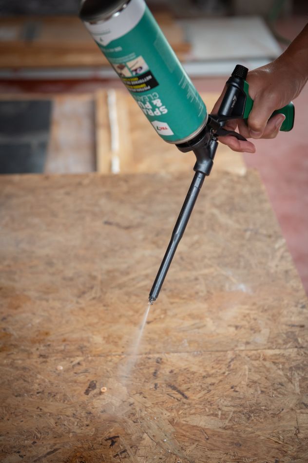 TEC7 Spray & PUR PUR Pistole