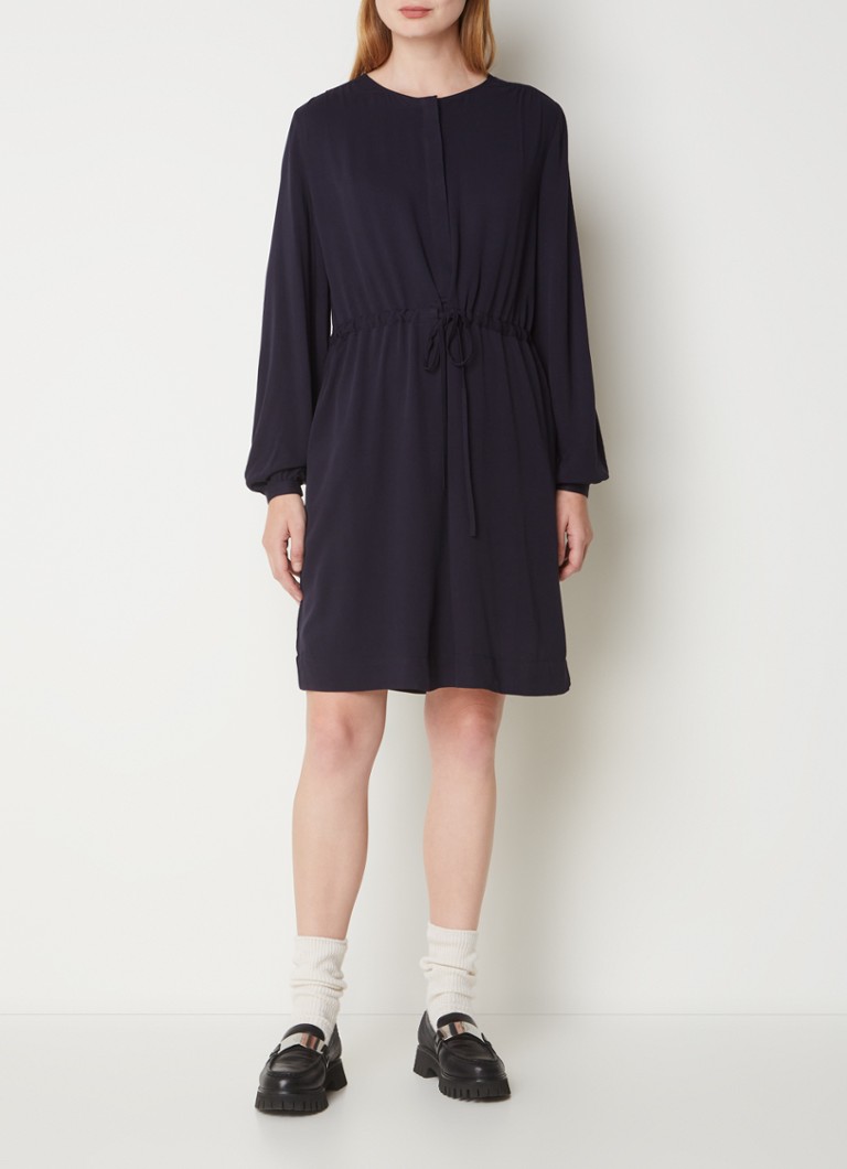 Abito corto a blusa Malvinaa di ARMEDANGELS con tasche laterali e maniche a sbuffo
