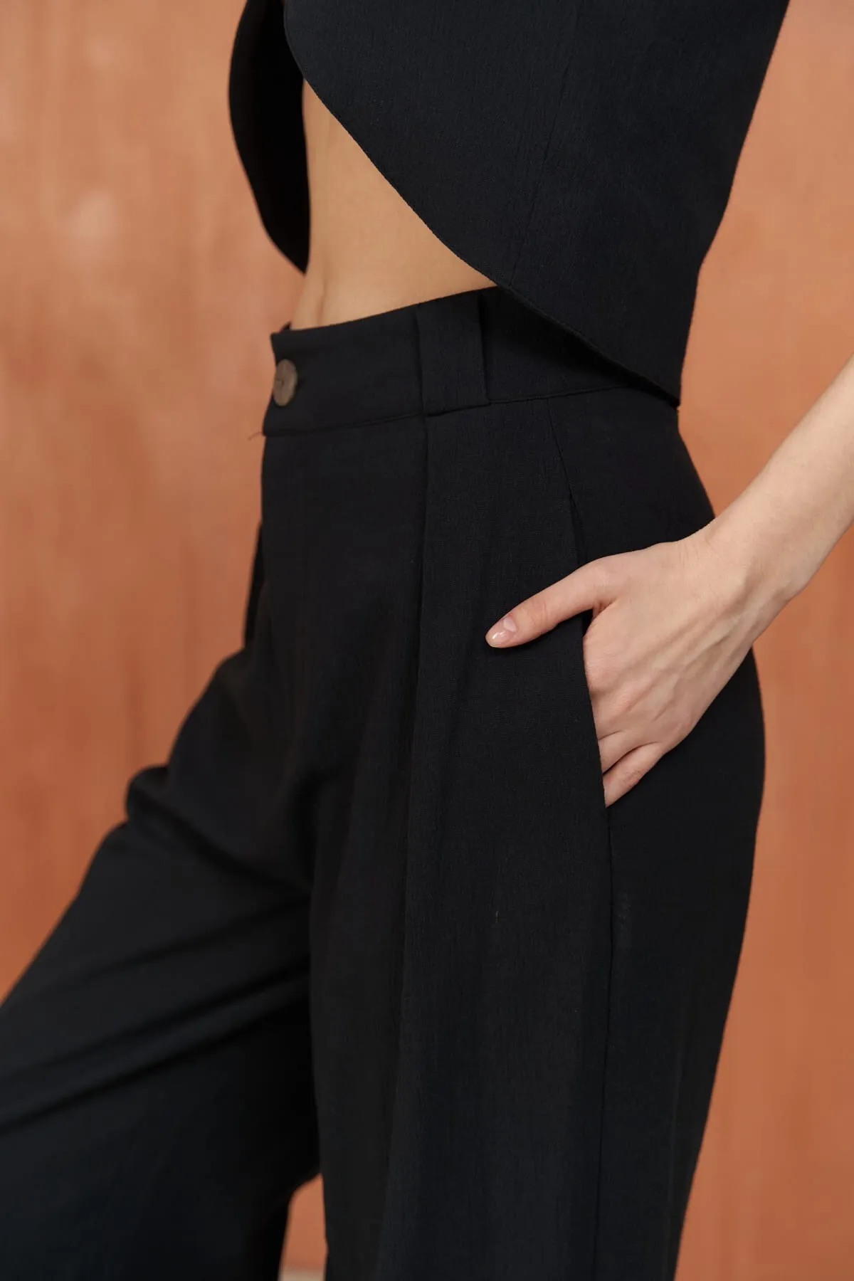BOHEMAİ  Montana – Schwarzes Westen- und Hosen-Set