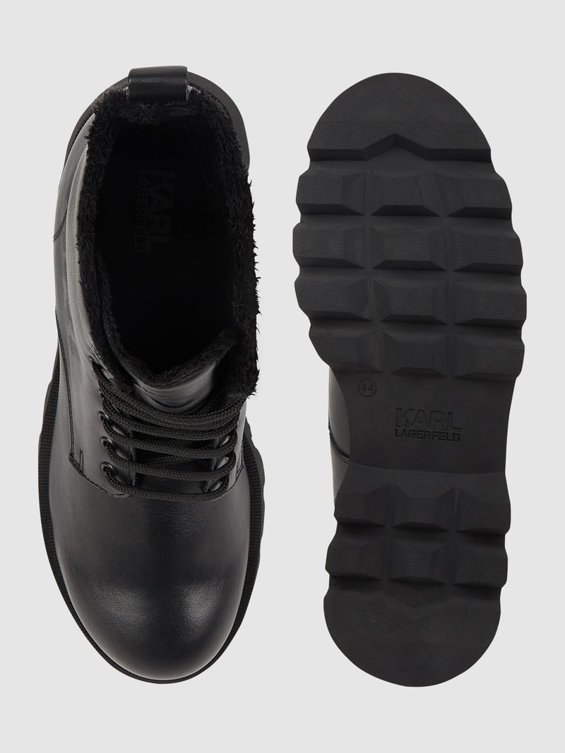 Boots aus Leder in schwarz