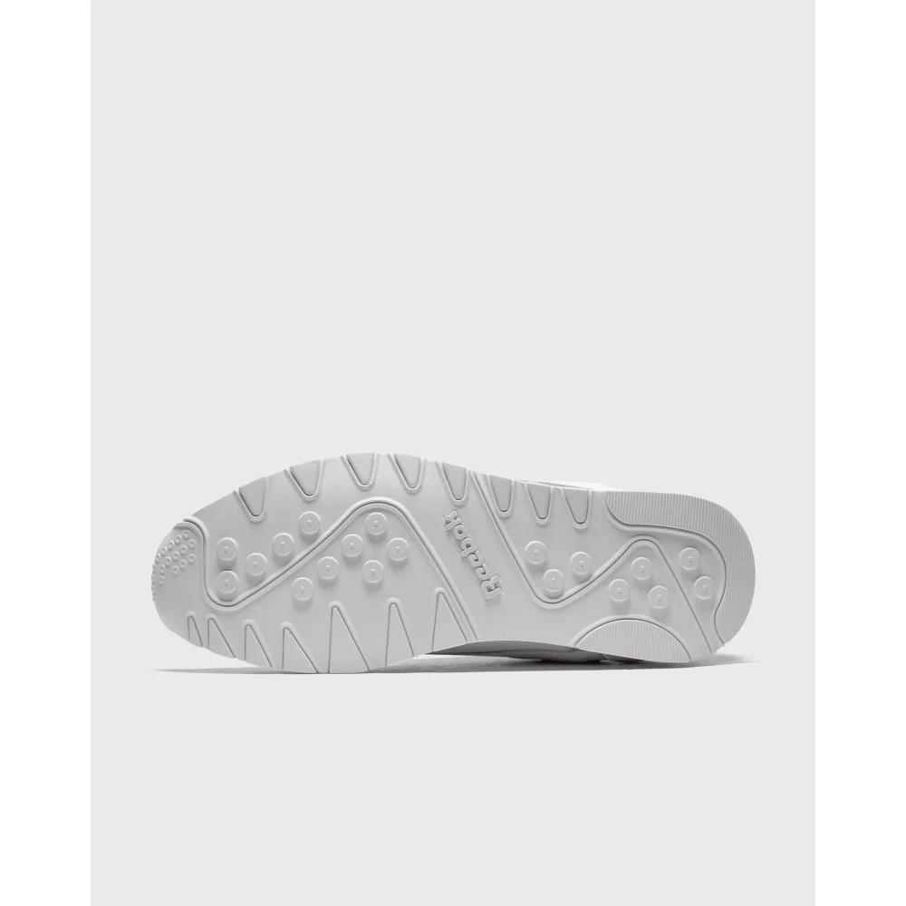 Reebok Classic Leather Plus GV8540 / weiss