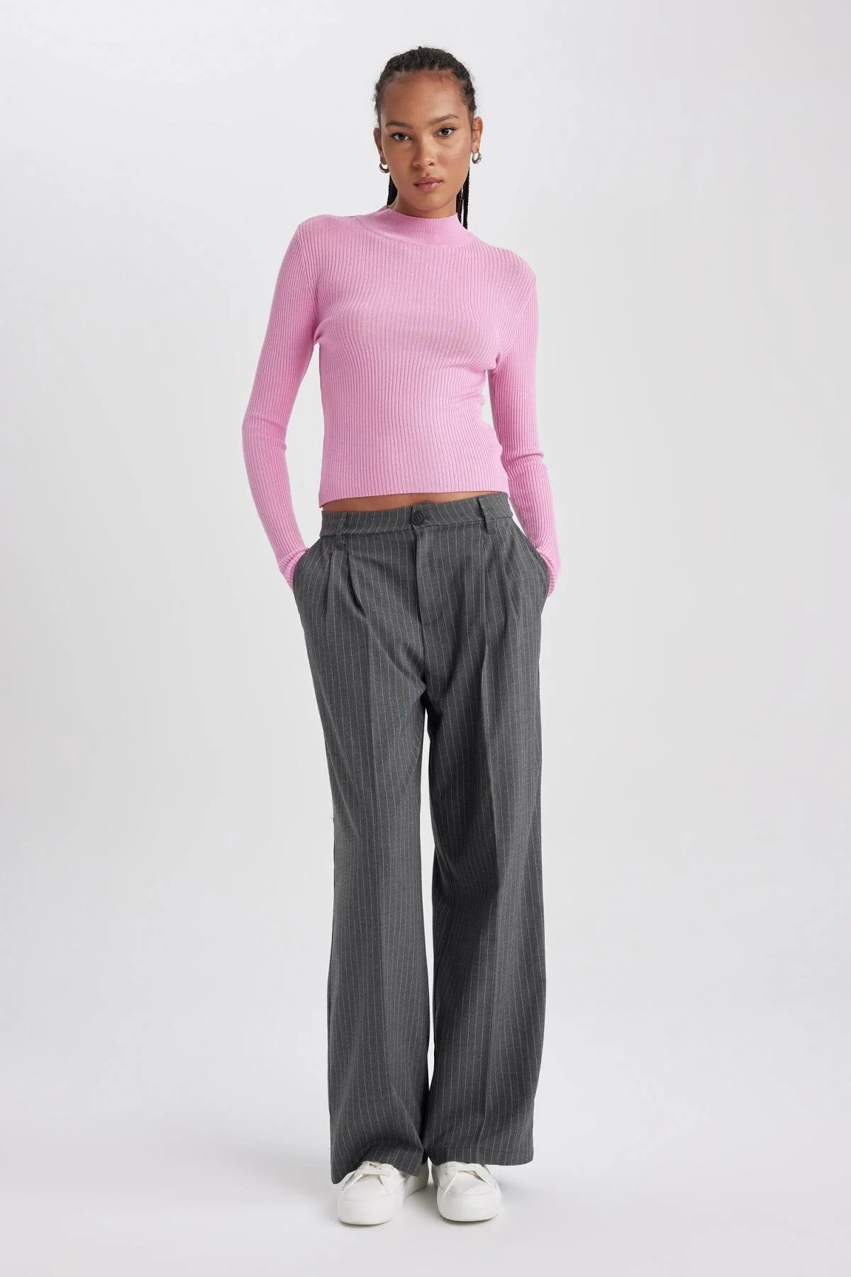 DeFacto  Hose mit weitem Bein, zwei Taschen, hoher Taille und Kragen in Standardlänge B0893ax23au