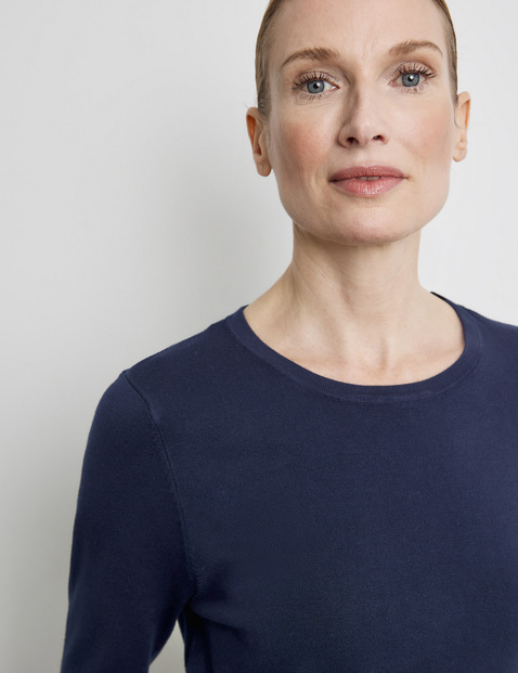 Softer Pullover aus Feinstrick