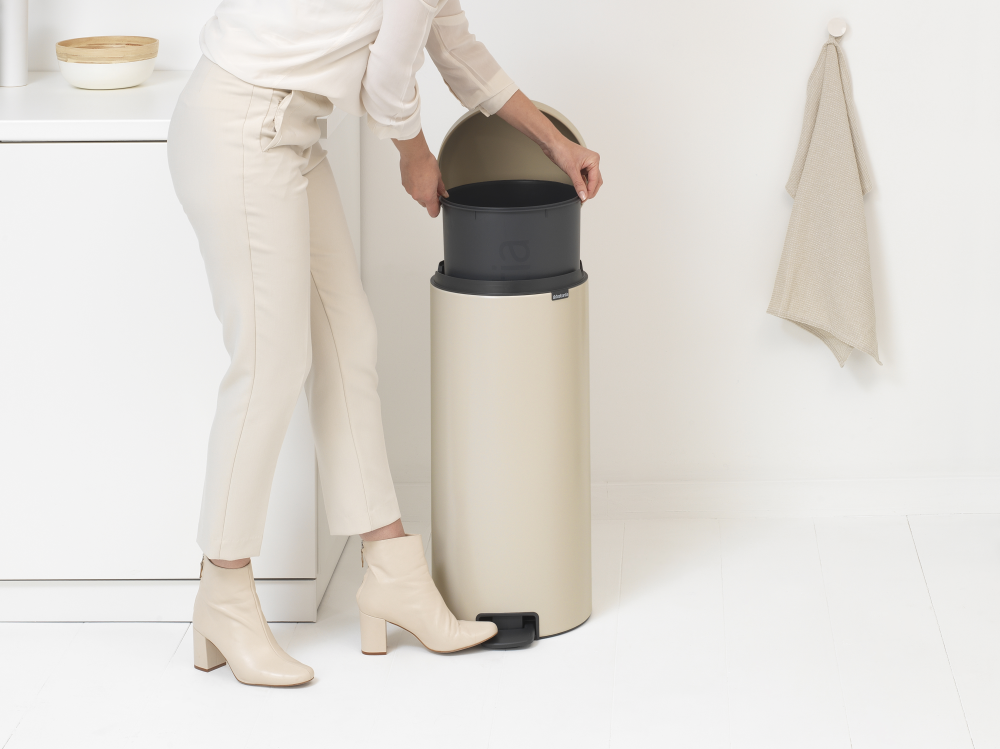 Treteimer 30l Newlcon soft beige
