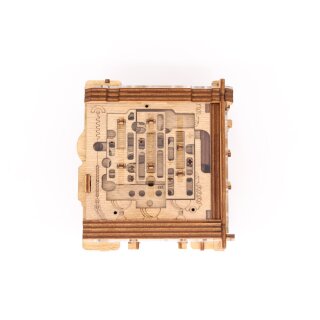 Cluebox – Cambridge Labyrinth (Multilingual)