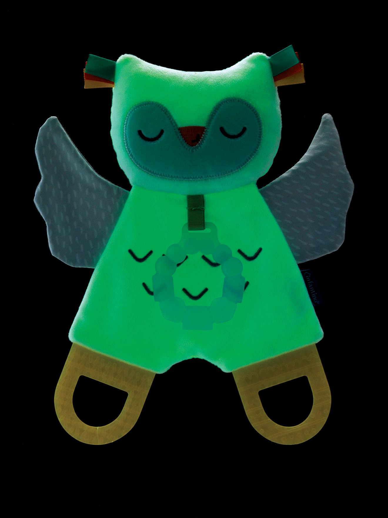 Coﬀret Naissance avec Doudou luminescent dans le noir