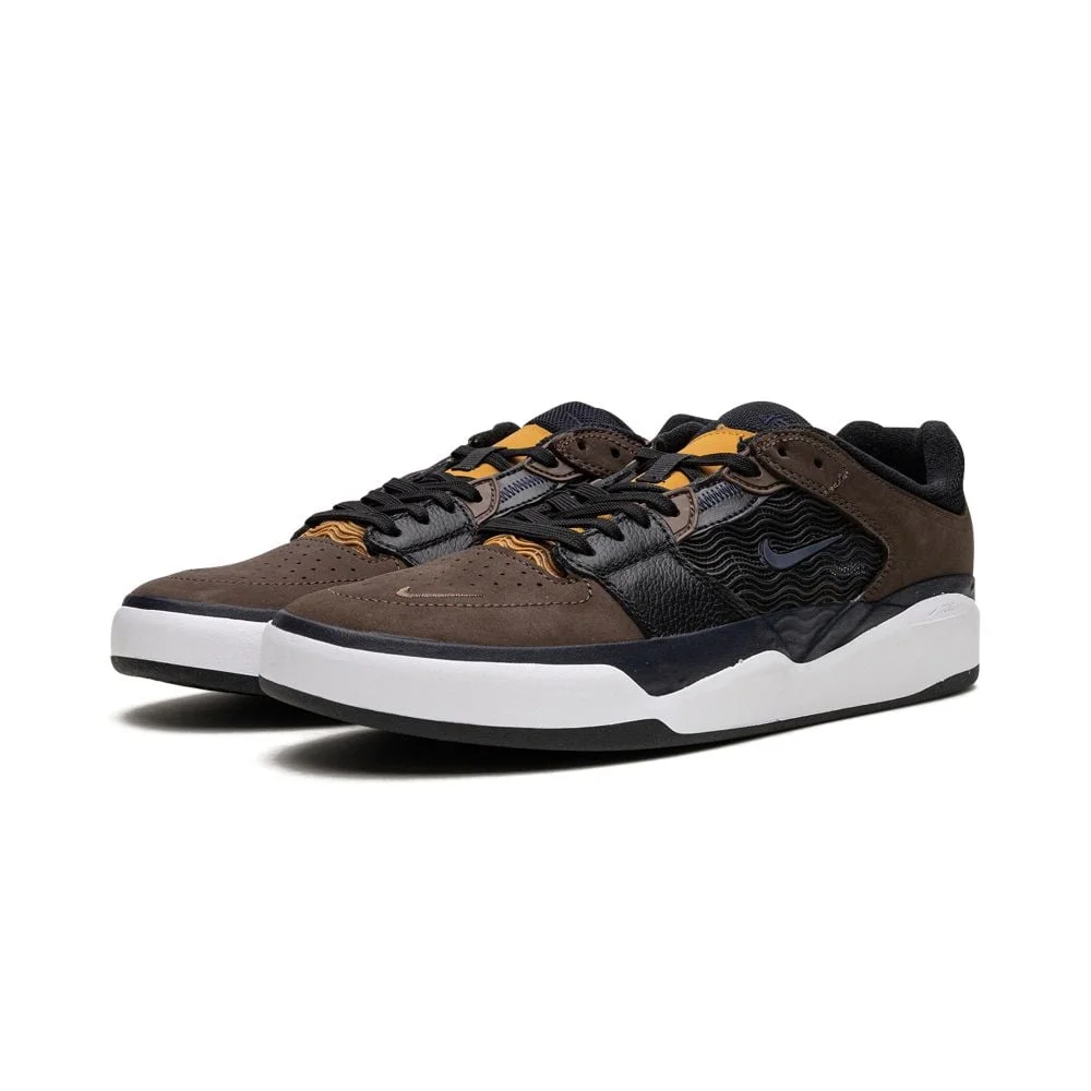 Nike Ishod SB Premium FD1144-200 / braun