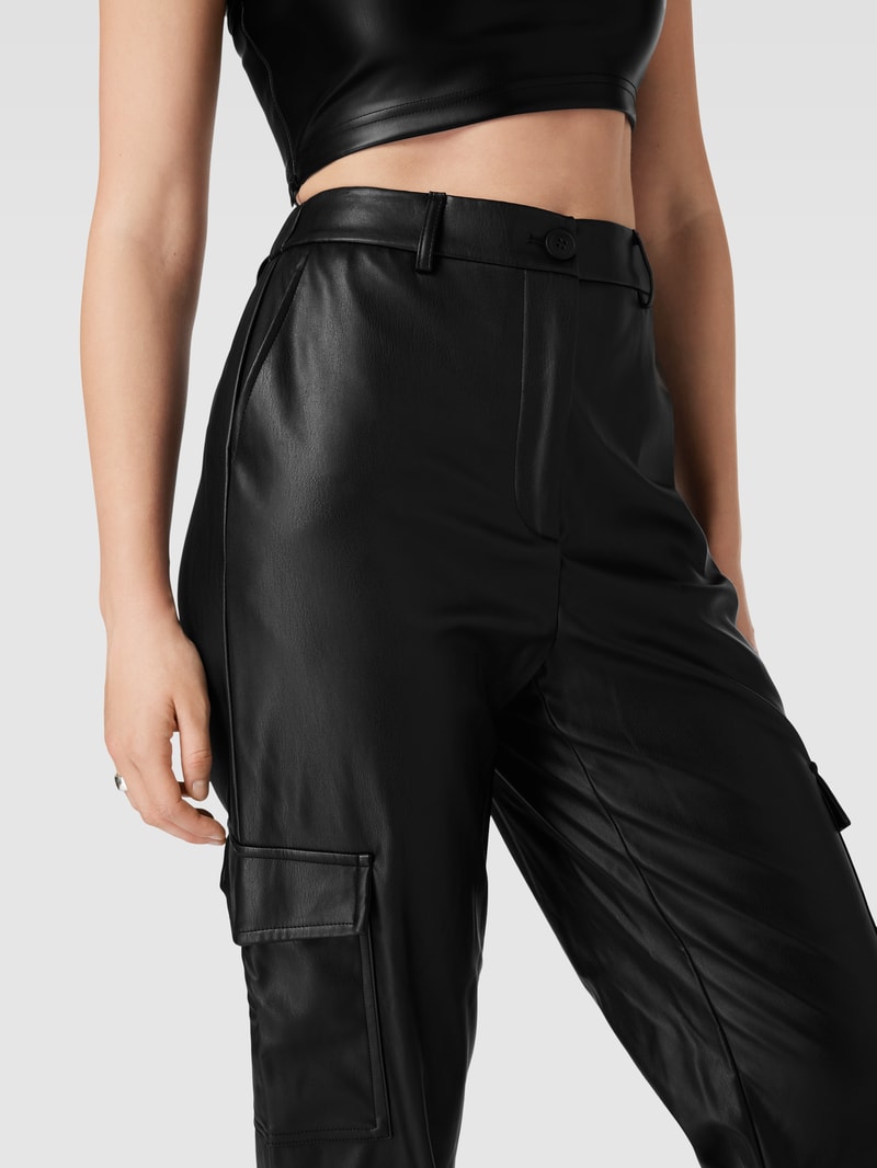 Cargohose in Leder-Optik Modell 'KIM' in schwarz
