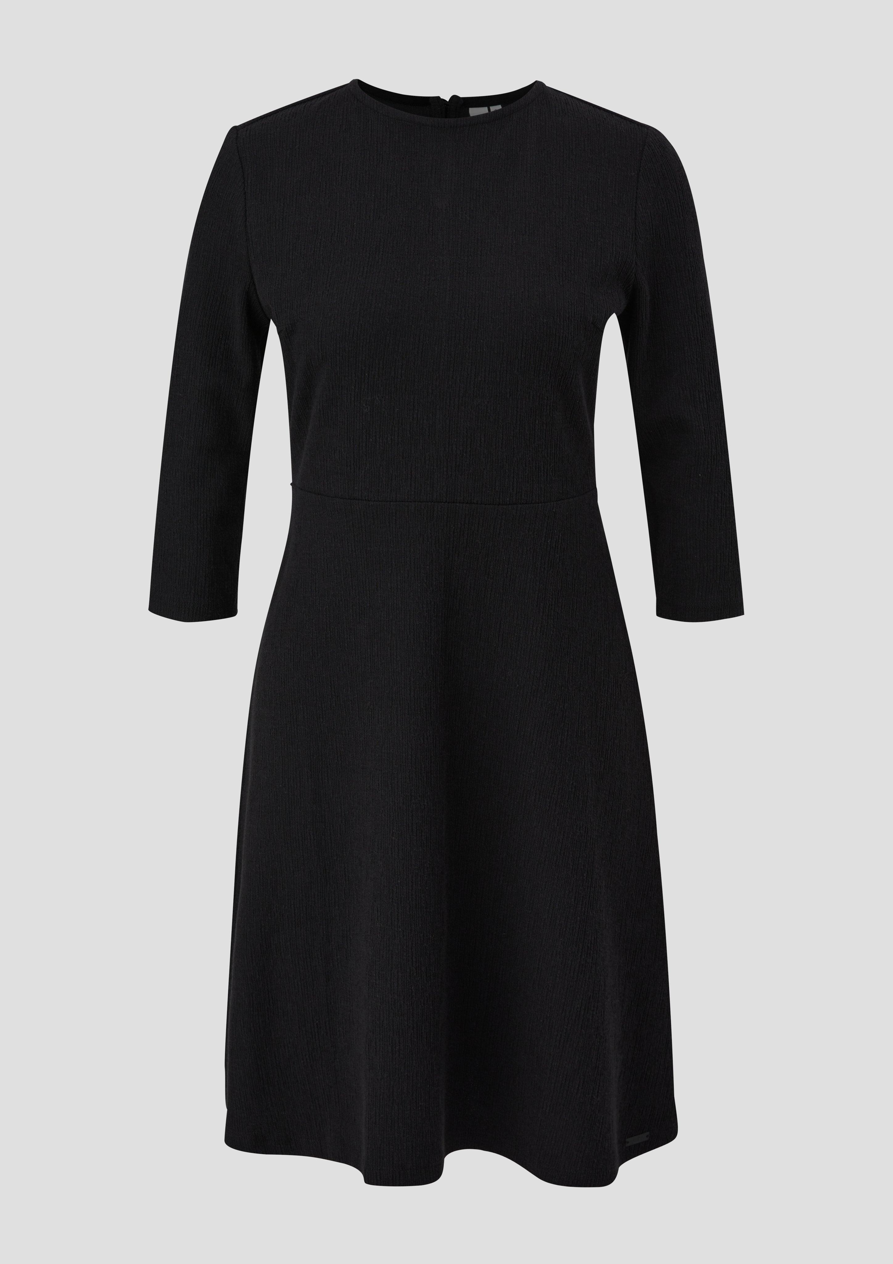Kleid mit Knopfdetail am Rücken  2140623-9999