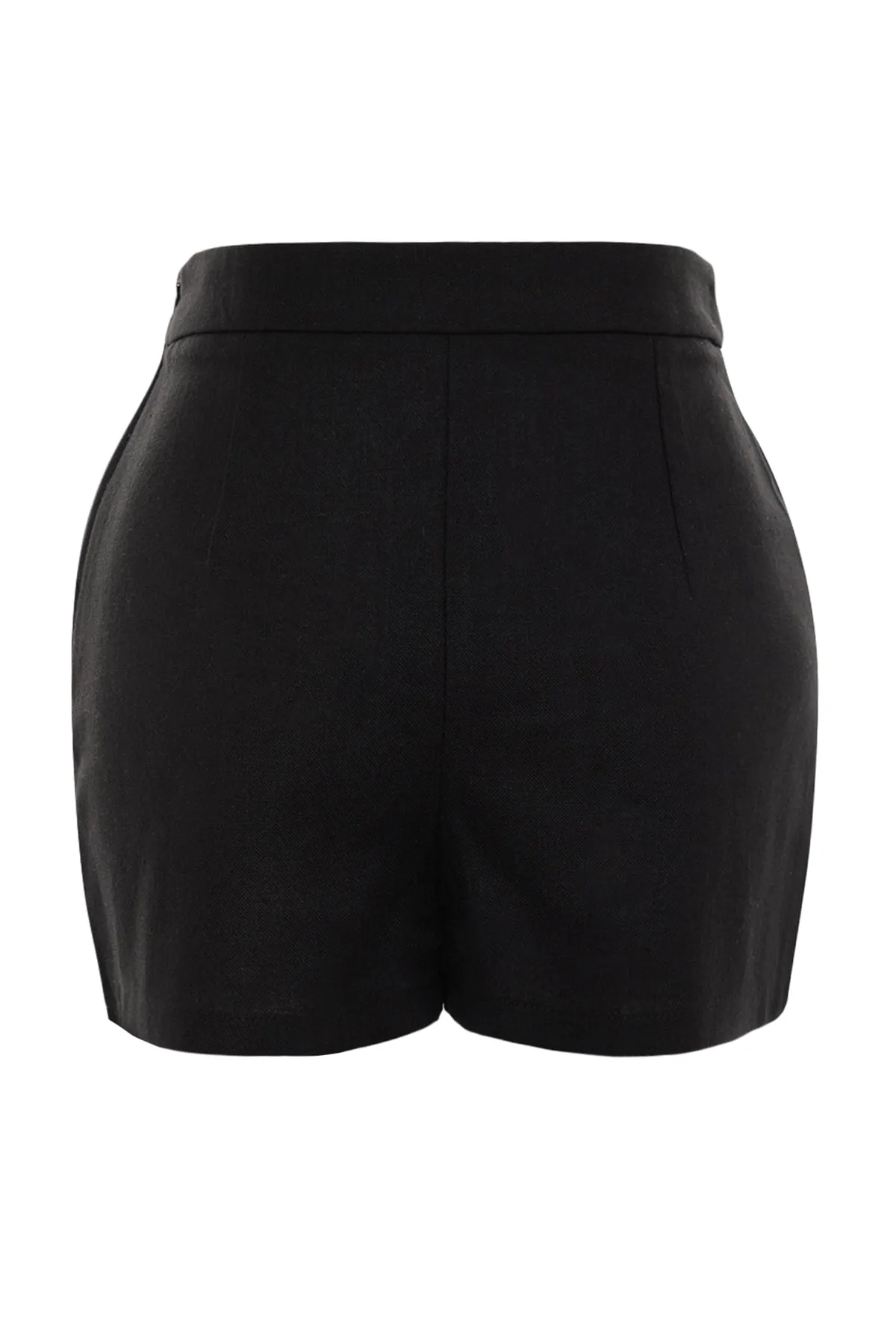 Trendyol Collection  Schwarze Shorts aus gewebter Leinenmischung aus 100 % Baumwolle und Bermudas TBESS21SR0058