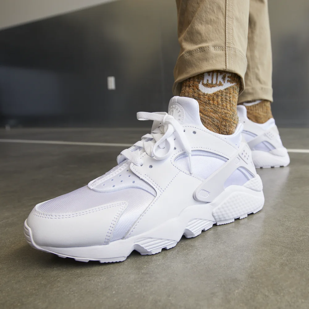 Nike Air Huarache DH4439-102 / weiss