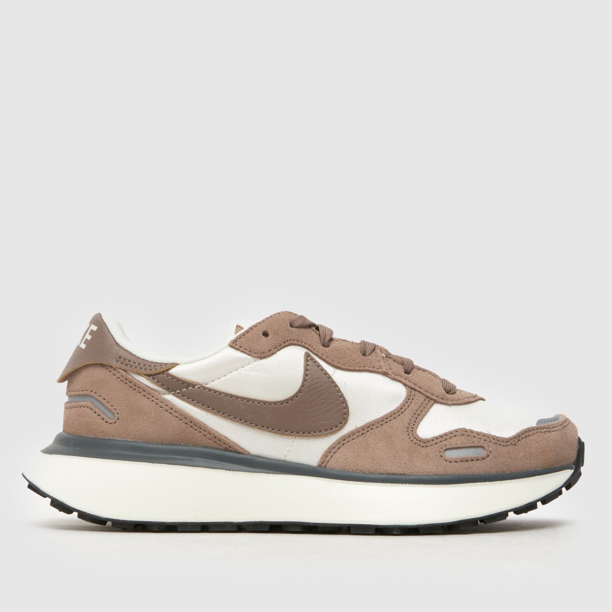 Superge Nike Phoenix Waffle v beli in rjavi barvi
