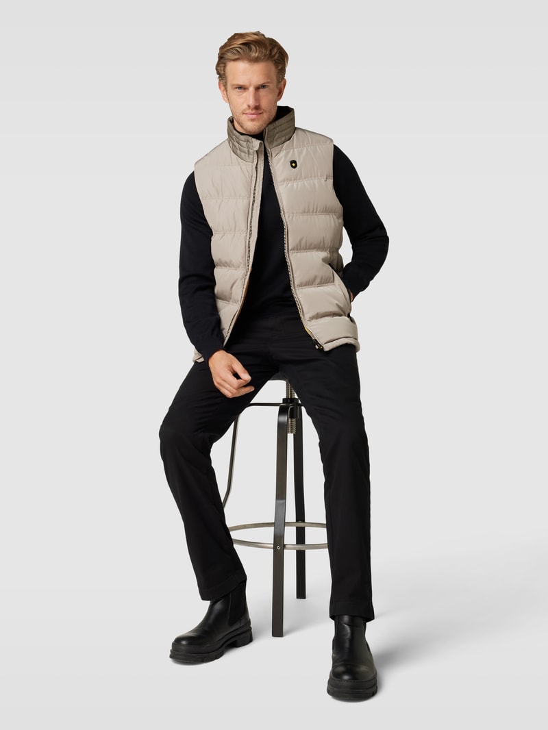 Steppweste mit Label-Applikation Modell 'SNOWDOME' in sand