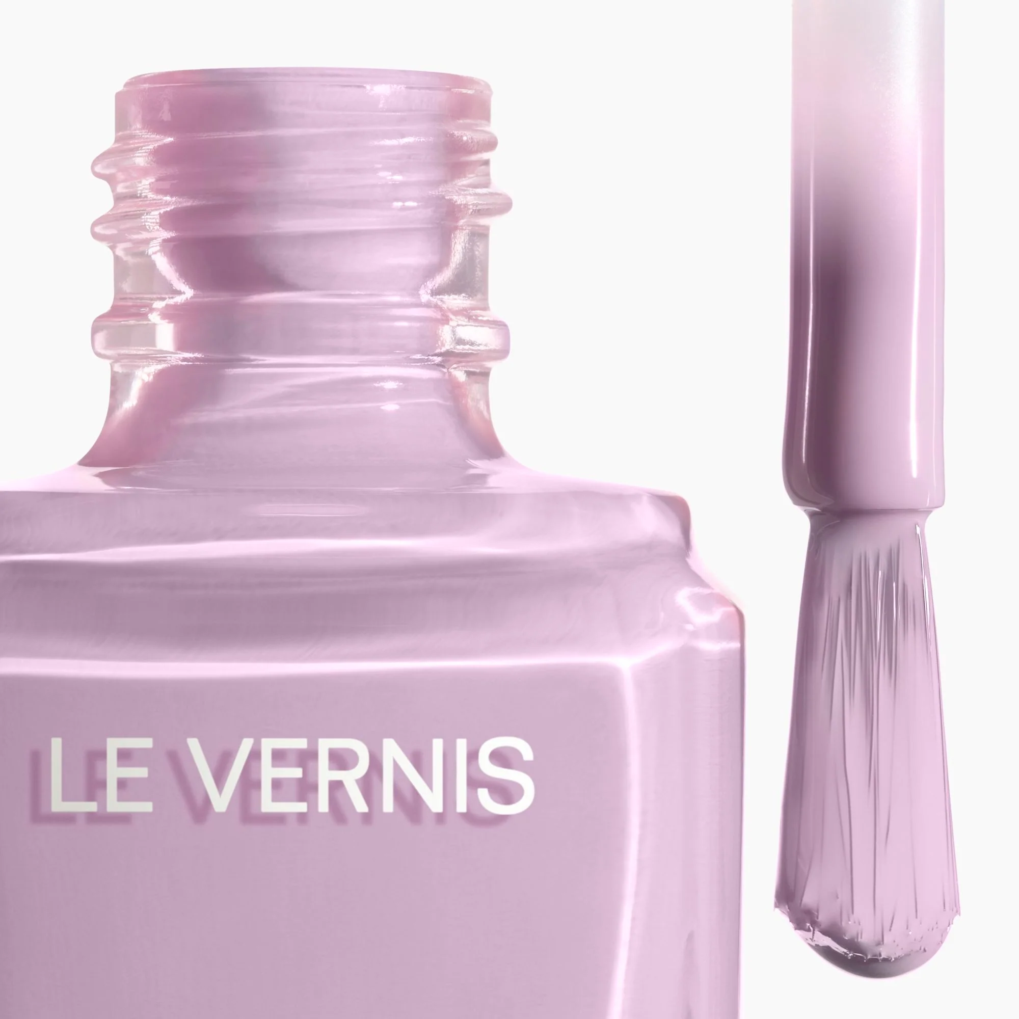 LE VERNIS - COLOR Y BRILLO DURADEROS