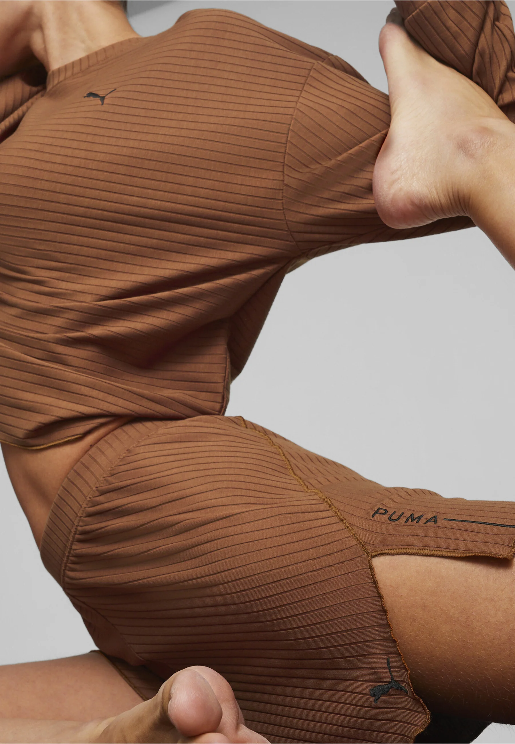 Puma PREMIUM STUDIO - Pantalones cortos deportivos