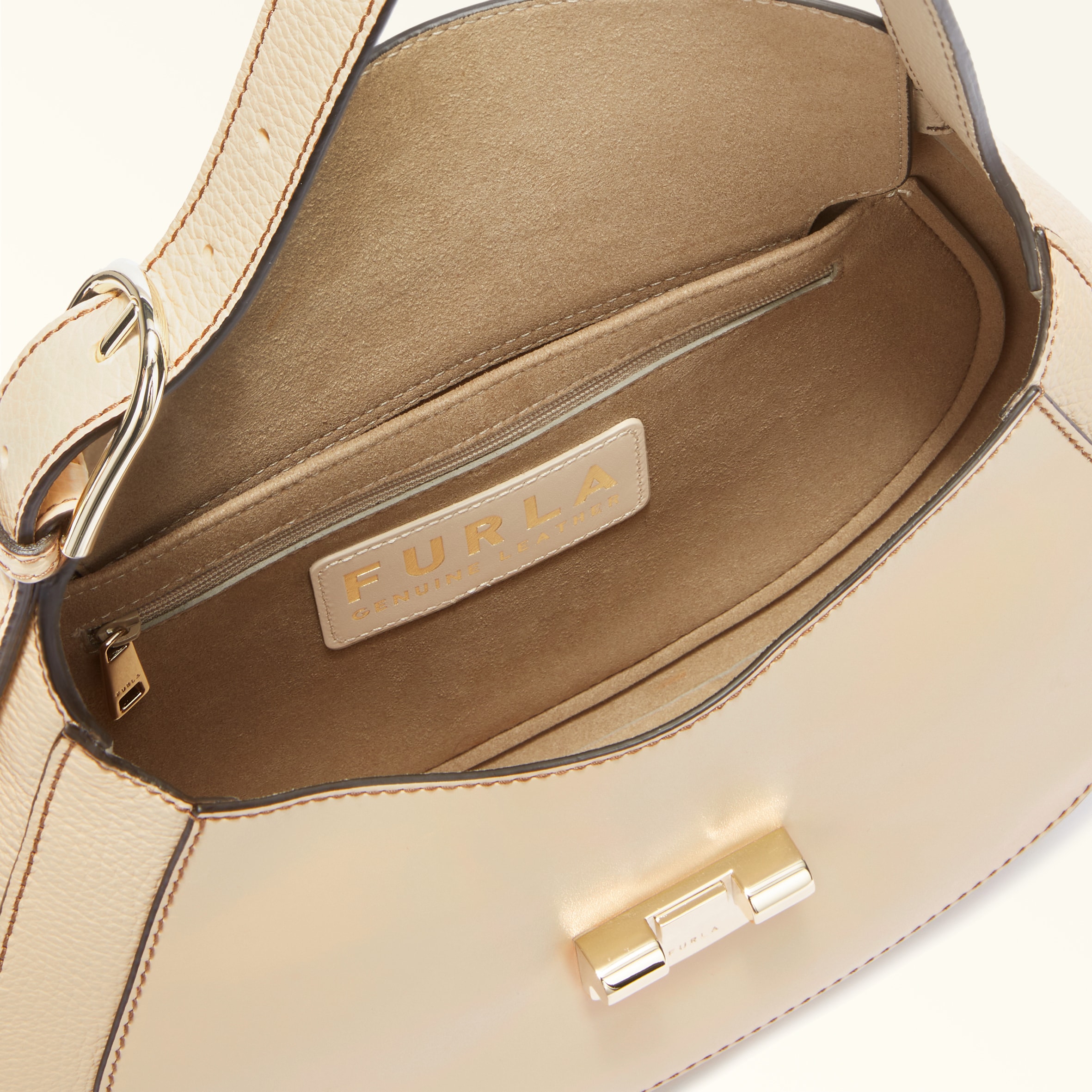 Furla Club 2