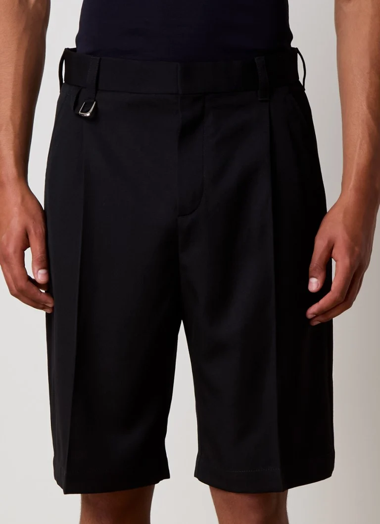 Pantaloni Jacquemus cu croi larg și crop, din amestec de in cu dungi în relief.
