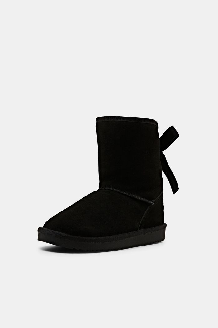Schnürboots aus Veloursleder