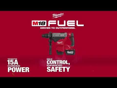 Kit de Furadeira de Impacto SDS Max MILWAUKEE FUEL™ 18V com 2 Baterias de 12,0 Ah e Encaixe de 44 mm (M18FHM-122C)