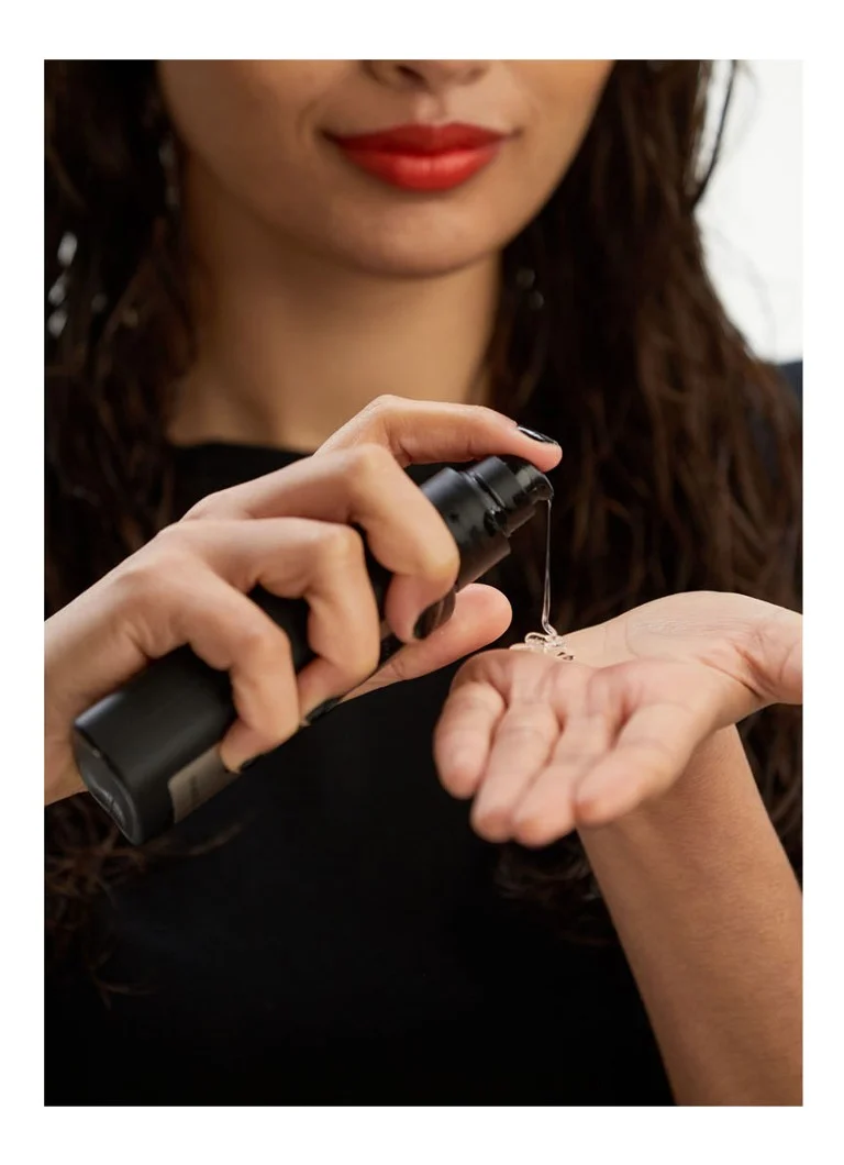 Ulei de coafat ghd Sleek Talker Wet To Sleek - ulei de coafat