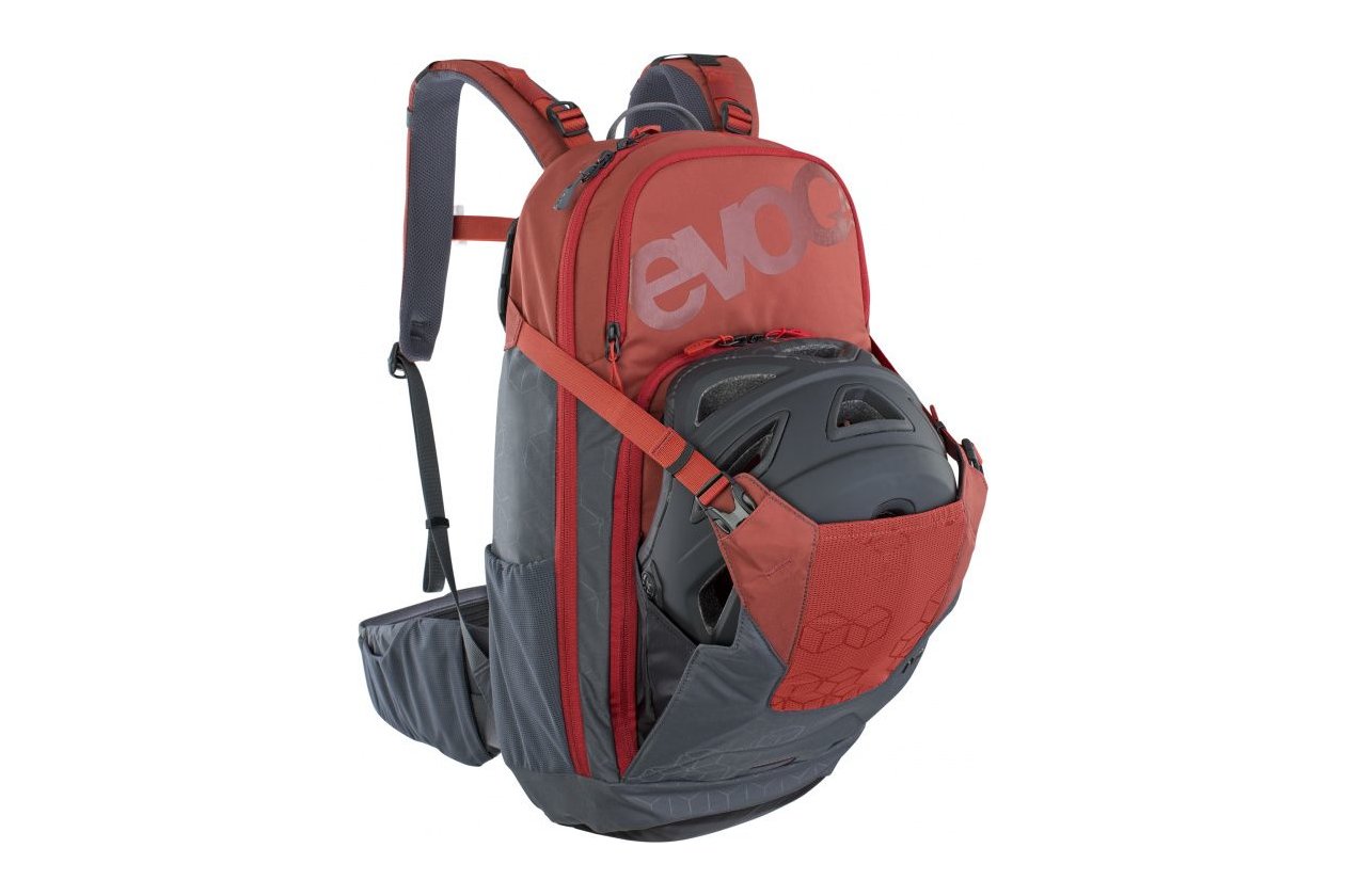 Evoc Neo 16