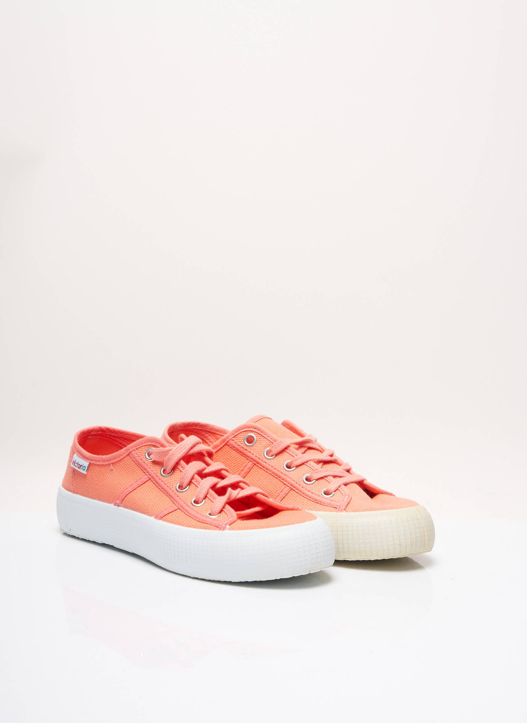 Victoria Baskets Femme couleur orange