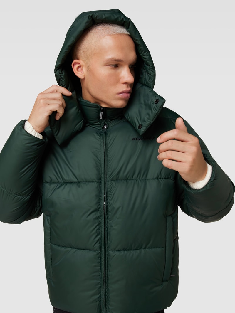 Steppjacke mit Kapuze Modell 'MARGO' in dunkelgrün