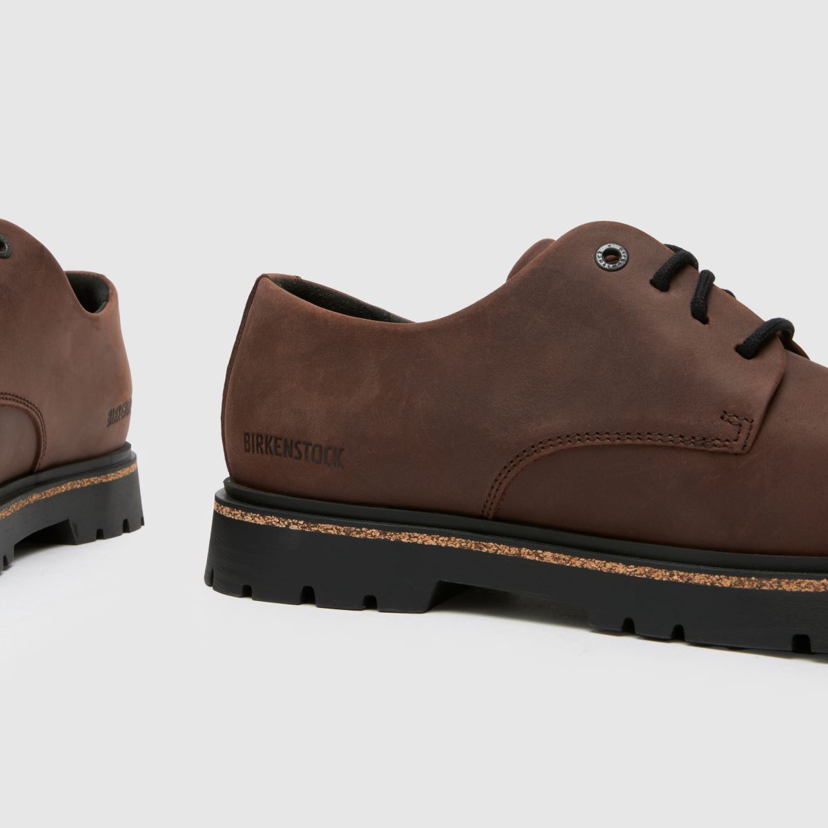 BIRKENSTOCK magassarkú cipő barna színben