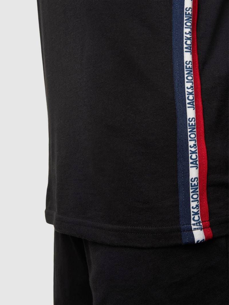 Pyjama mit Rundhalsausschnitt Modell 'BASIC' in schwarz