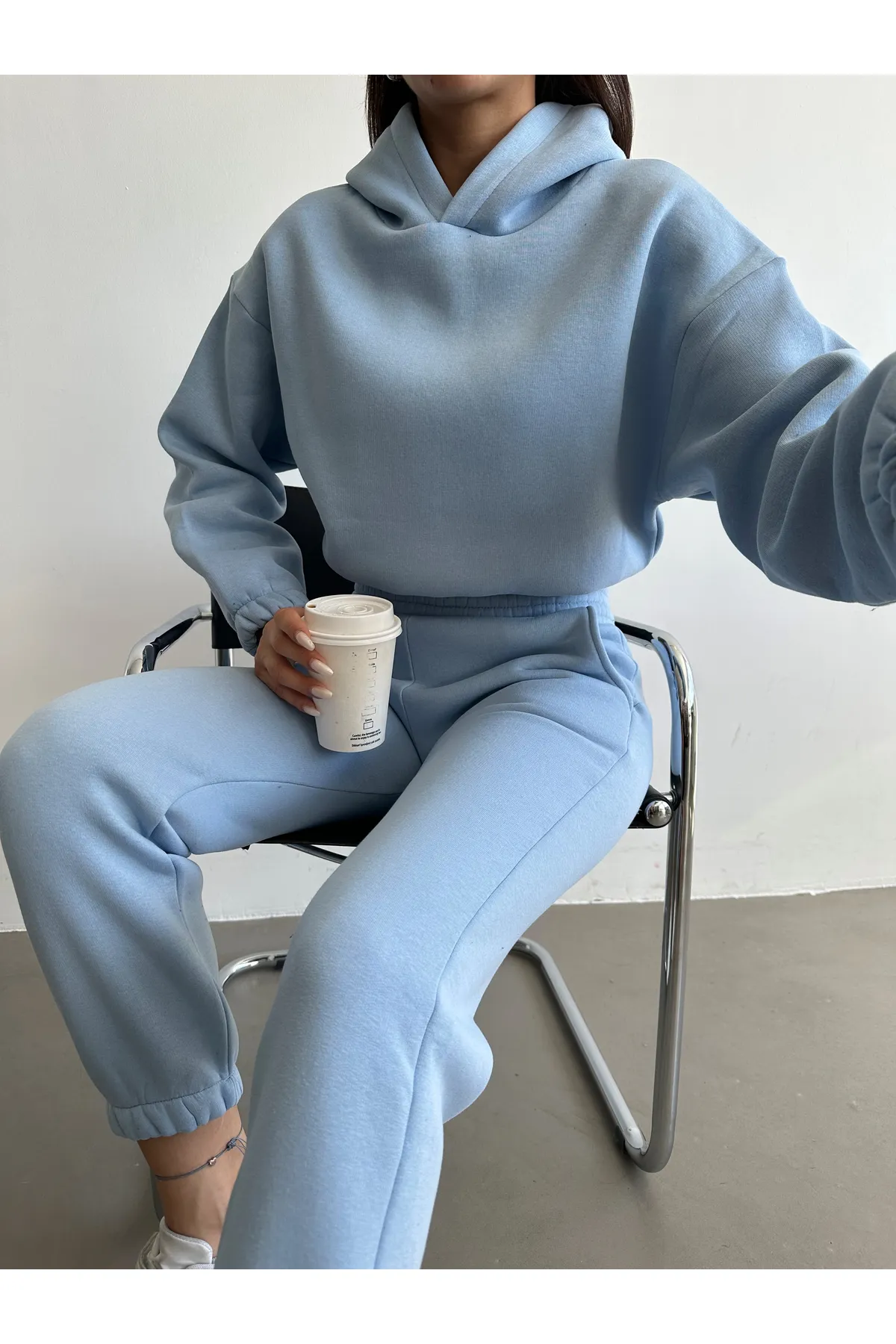 BEJNA  Blaues Basic-Trainingsanzug-Set für Damen aus Baumwolle mit Fleece-Innenseite