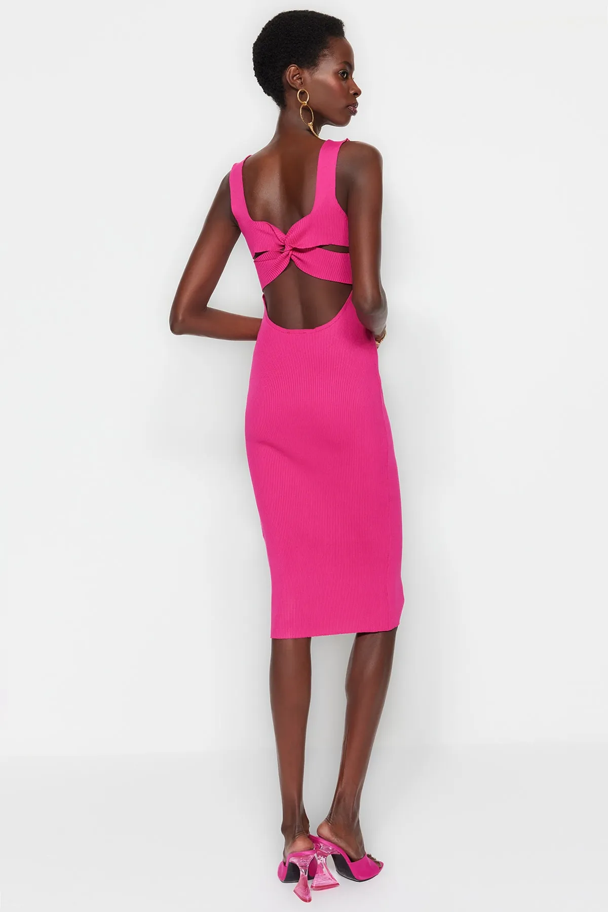 Trendyol Collection  Rosa tailliertes Strick-Elegantes Abendkleid TPRSS23EL00368