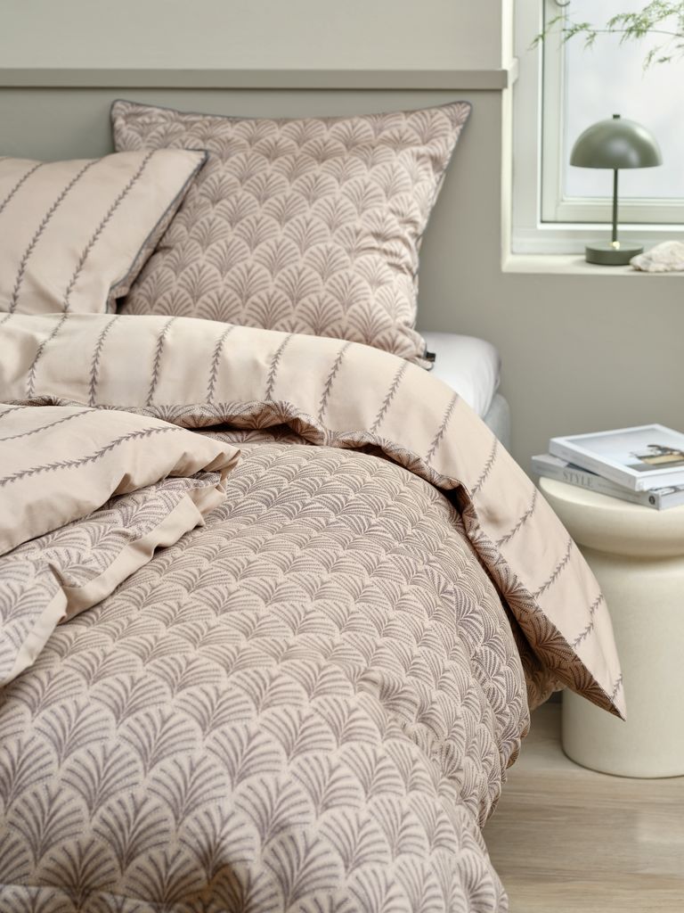 AMANDA Gold Satin AMANDA Bettwäsche-Set 140x200 beige