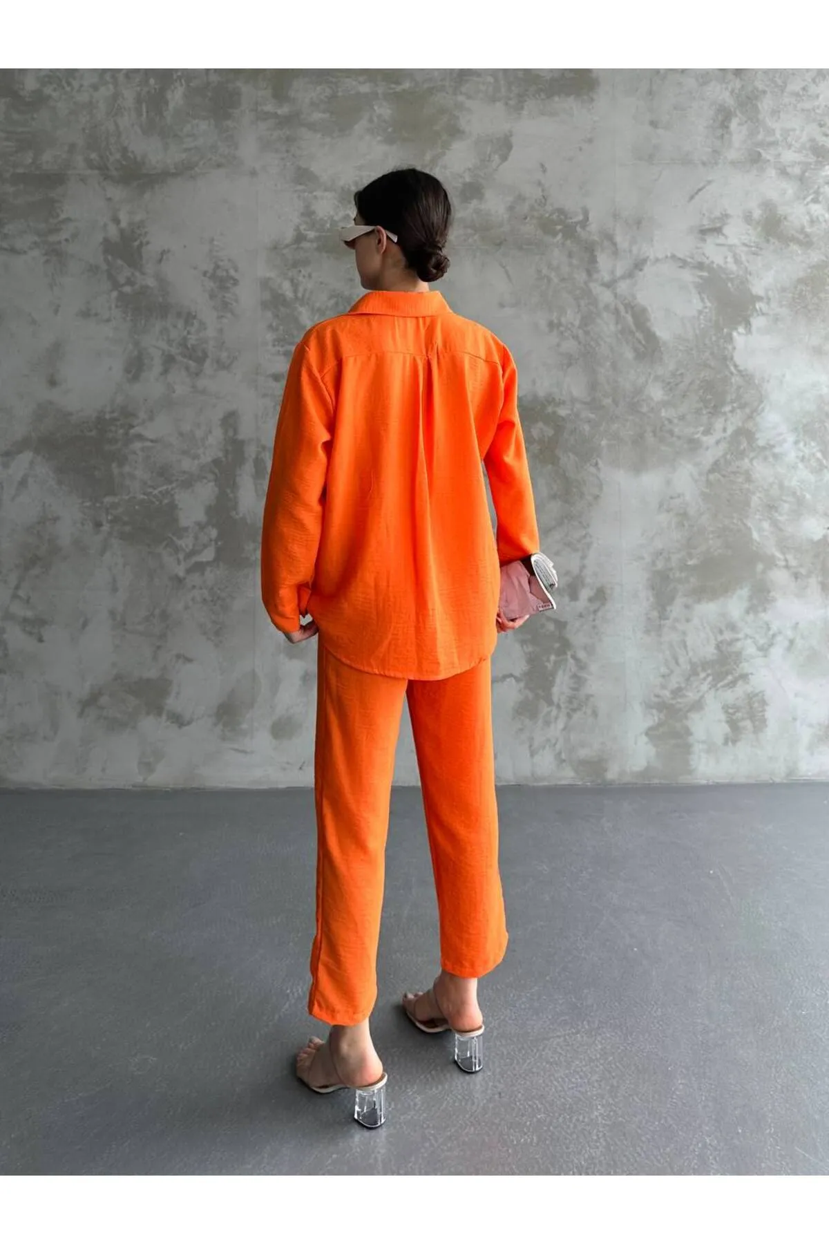 ZF BUTİK  Damen-Set aus beigem Doppelleinenhemd, Oberteil und Unterteil mit Hose