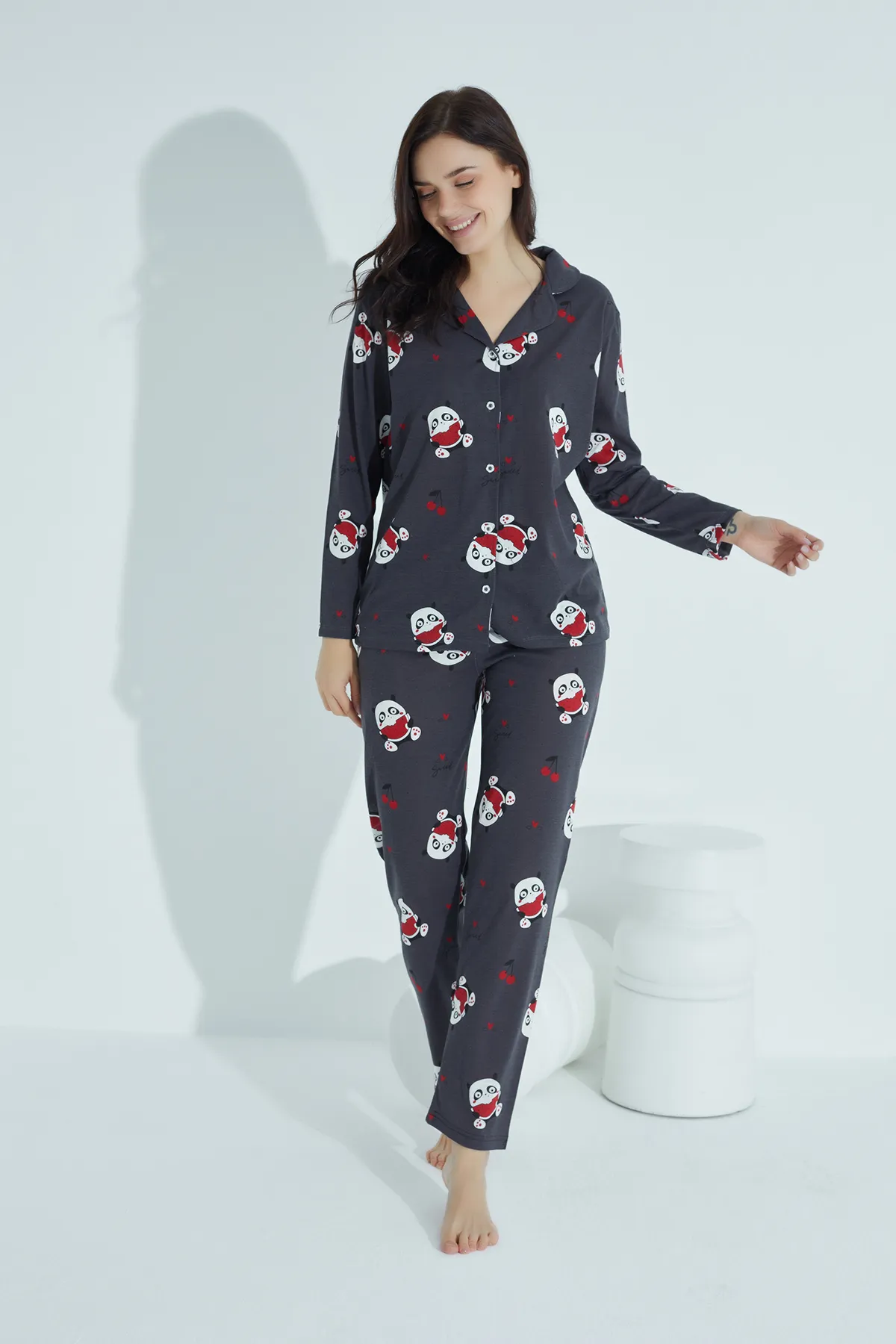 STRAWBERRY  Pyjama-Set aus Baumwolle mit Knöpfen