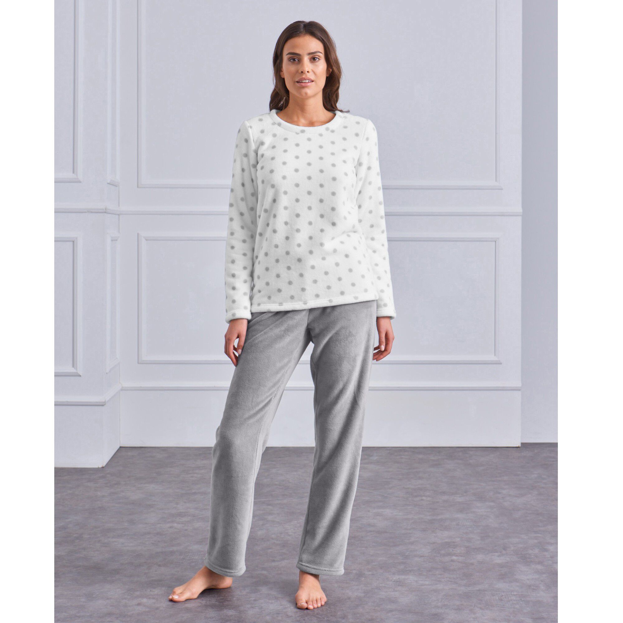 Pyjama polaire imprimé pois toucher peluche manches longues