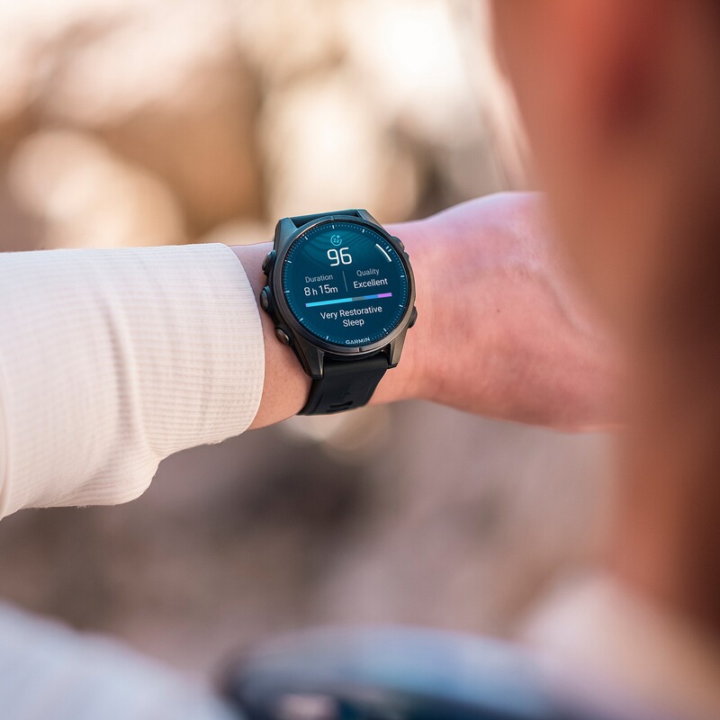 GARMIN Armbanduhr Fenix 8 Sapphire &ndash; AMOLED 43 mm