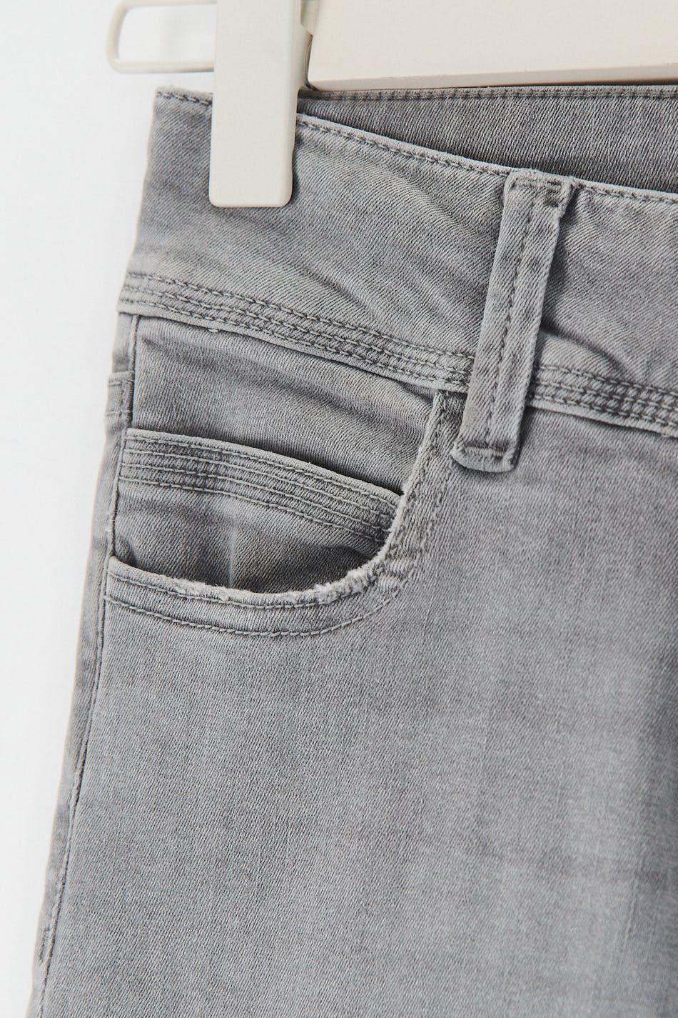 Low waist flare jeans