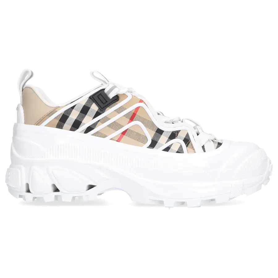 Burberry - Sneaker low ARTHUR Baumwolle - weiß