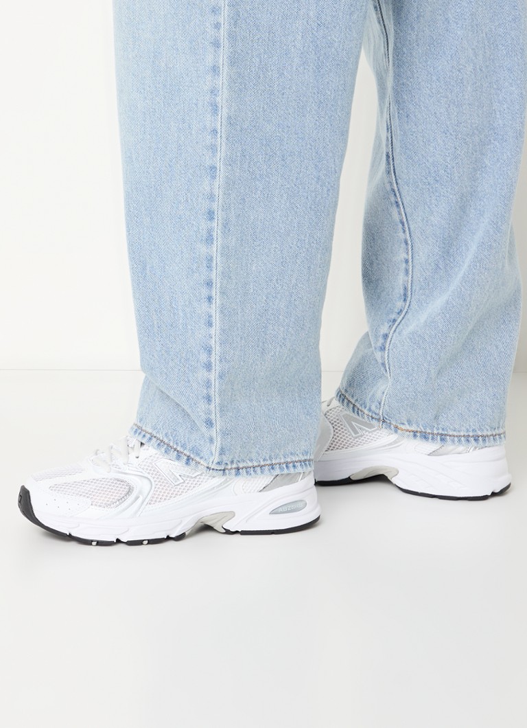 New Balance 530 kedas ar sietveida detaļām