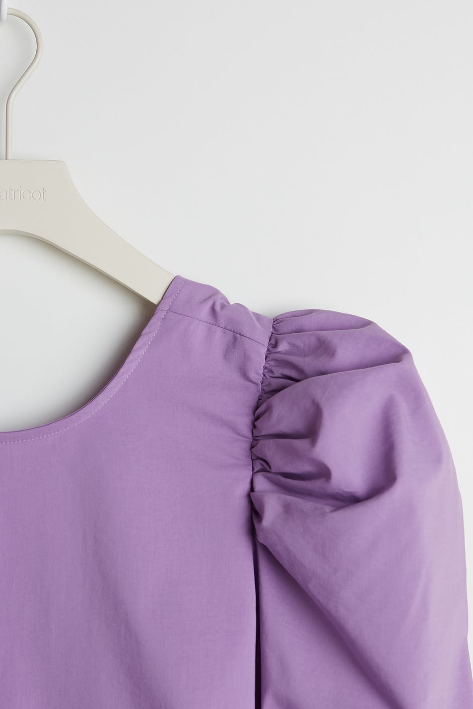 Ida open back top