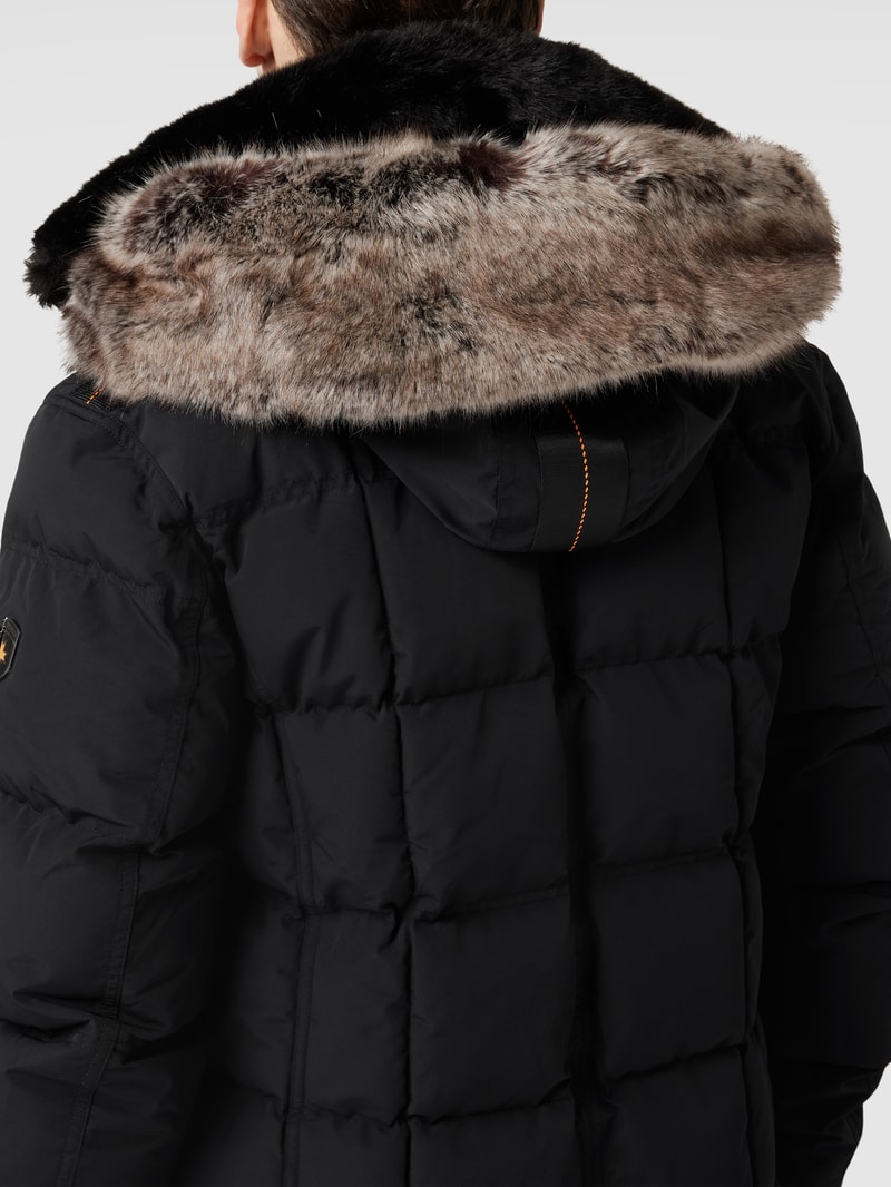 Steppjacke mit Kunstpelzkragen Modell 'MARVELLOUS' in schwarz